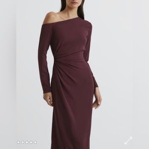 Reiss - XS Nadia Off-Shoulder Drape Midi-Dress in Burgandy